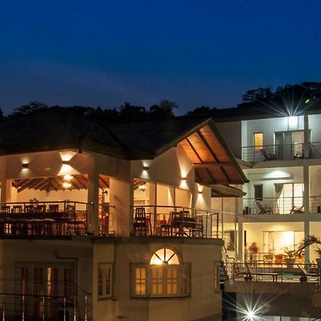 Senani Hotel Канди Экстерьер фото