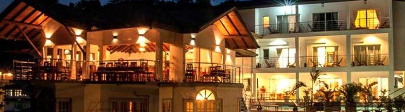 Senani Hotel Канди Экстерьер фото